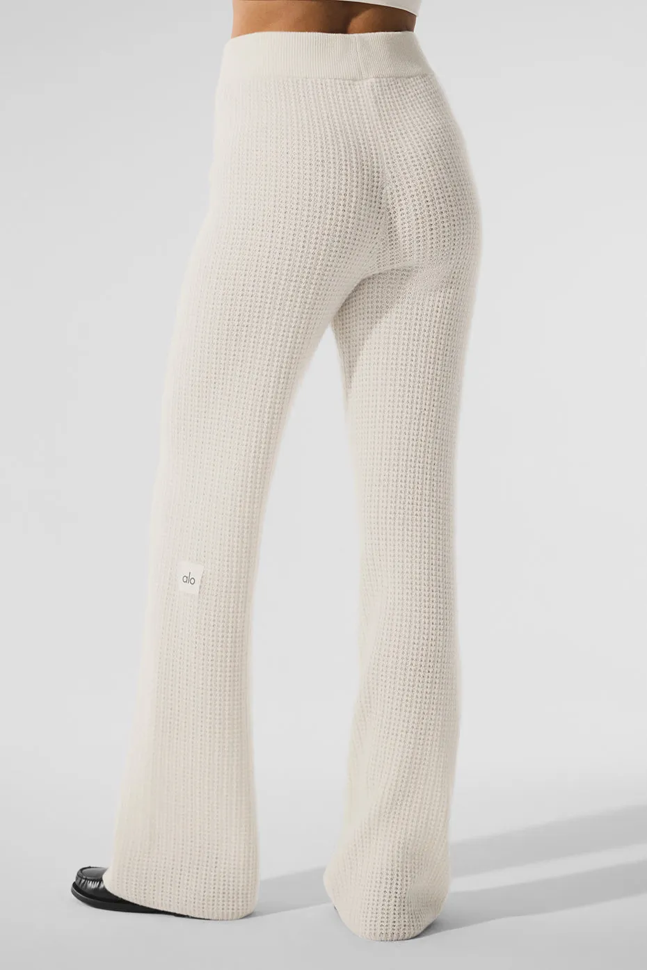 Cashmere High-Waist Plush Waffle Pant - Ivory