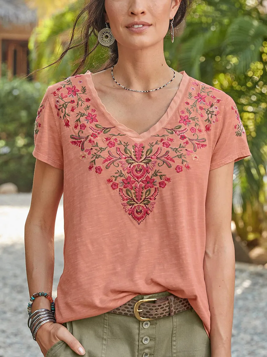 Fashionable Bohemian Printed Short-sleeved V-neck T-shirt