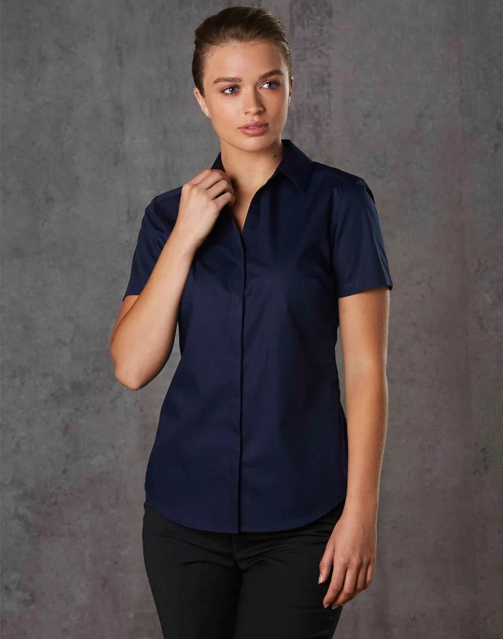 Ladies Taped Seam Barkley Short Sleeve Shirt - M8110S