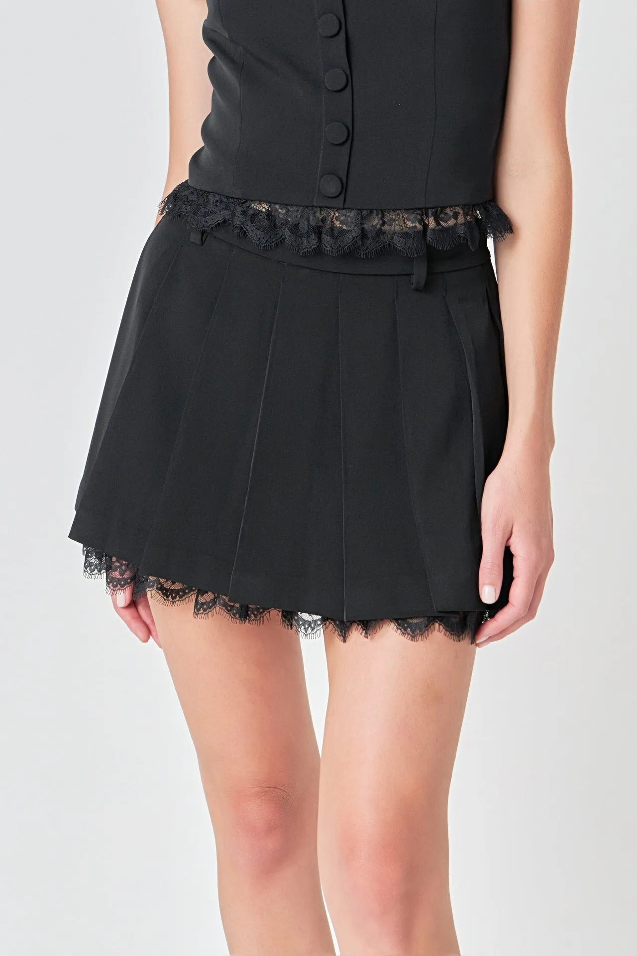 Peekaboo Lace Pleated Skort