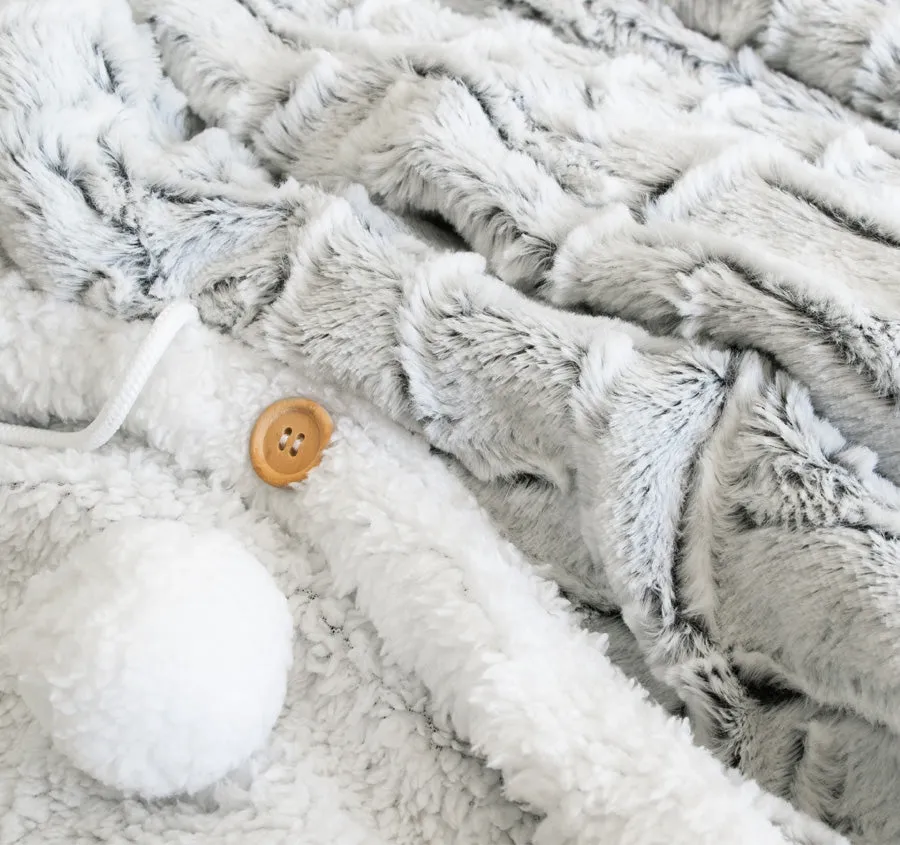 Snowfall 130x180cm Hooded Blanket Snow